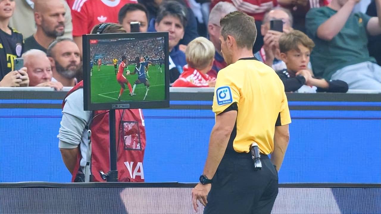 28圈平台 战术胜利反被球员抗命掩盖,危机中的切尔西能否觅出路?