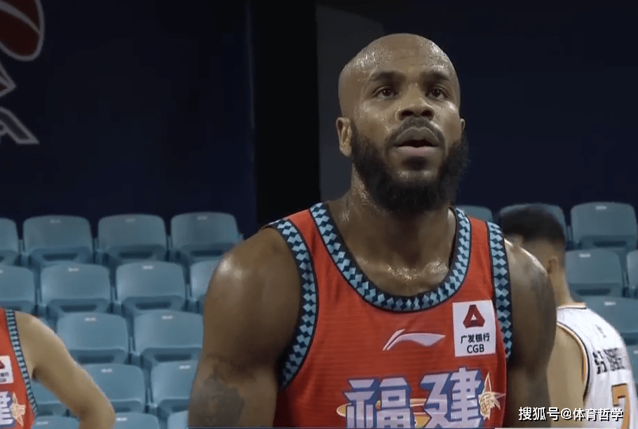 28圈首页关于里昂发布备战花絮,集结日官宣签约,CBA季后赛任务艰巨,资深球员宣示担当的信息