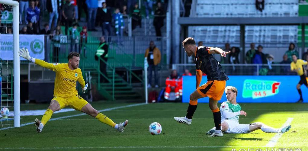 28圈手机版赛前突围战来临，巴黎圣日耳曼围绕德国杯防线松动，态度坚定，更衣室氛围转暖的简单介绍